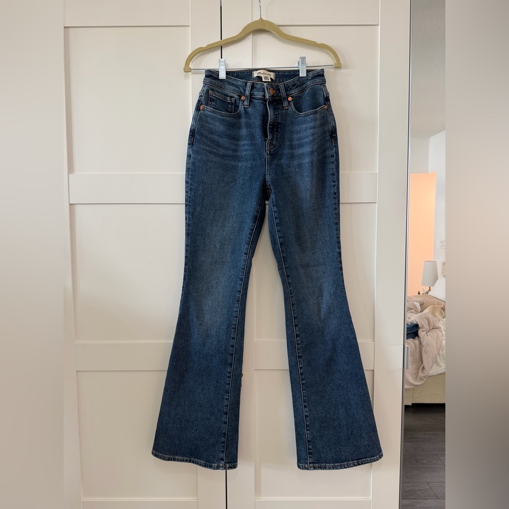Madewell Dark Blue Flare Jeans sz 26